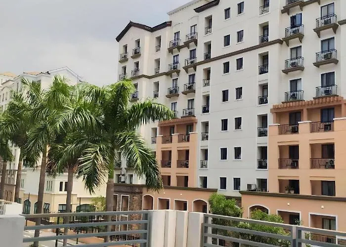 Palm Tree Villas Aparthotel Manila